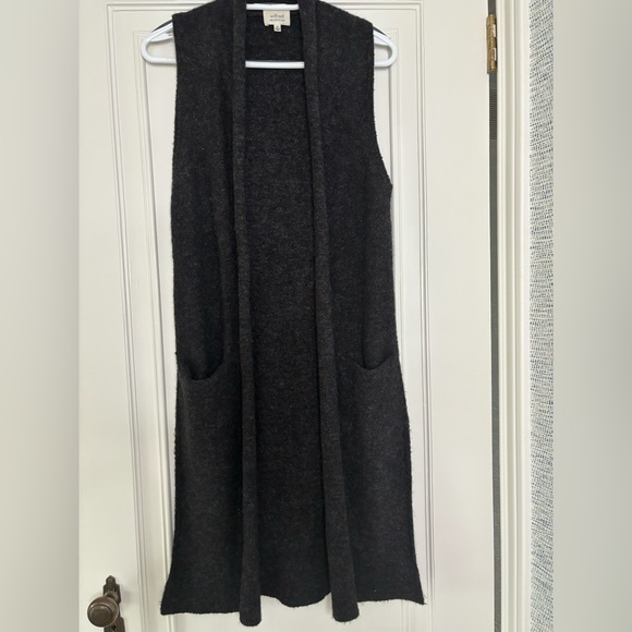 Wool vest - Picture 1 of 2